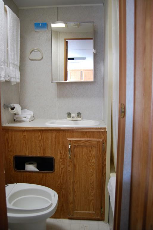 Redwood Motel Bridgeport Dış mekan fotoğraf